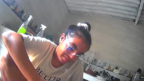 Snapshot of maite2020 chatting on 28, 12, 2024 maite2020 online show from 28, 12, 2024