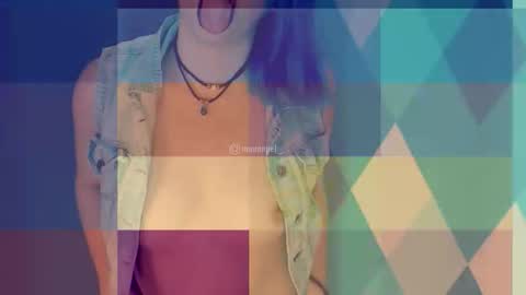 Snapshot of maitte_angel chatting on 9, 10, 2025 maitte_angel online show from 9, 10, 2025