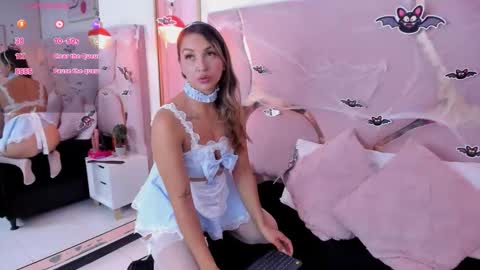 Snapshot of maiyajoness chatting on 18, 10, 2025 maiyajoness online show from 18, 10, 2025