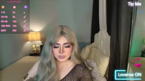 Snapshot of majestydannaxx chatting on 13, 11, 2025 majestydannaxx online show from 13, 11, 2025