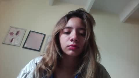 majo_gomezz online show from 26, 9, 2025