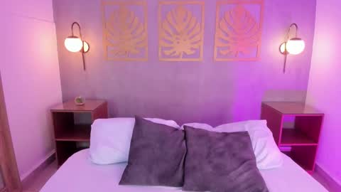 Snapshot of majo_rose chatting on 11, 10, 2025 MAJO ROSE online show from 11, 10, 2025