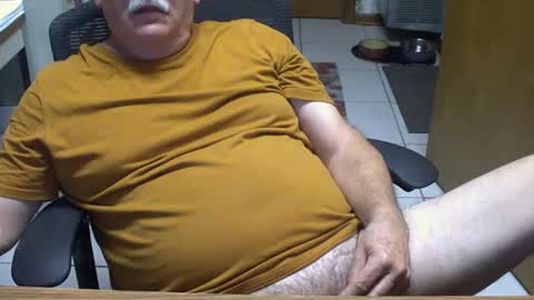 Snapshot of majormike34 chatting on 7, 4, 2026 majormike34 online show from 7, 4, 2026