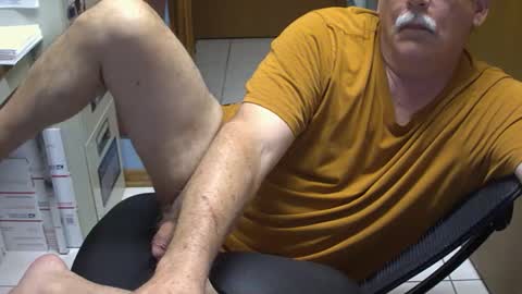 Snapshot of majormike34 chatting on 16, 4, 2026 majormike34 online show from 16, 4, 2026