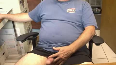 Snapshot of majormike34 chatting on 19, 5, 2026 majormike34 online show from 19, 5, 2026