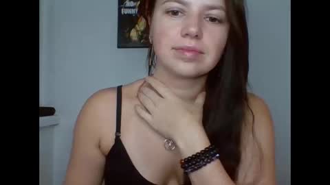 Snapshot of make_mesmile chatting on 21, 10, 2025 make_mesmile online show from 21, 10, 2025