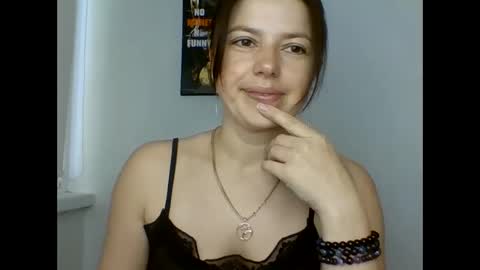 make_mesmile online show from 28, 5, 2026