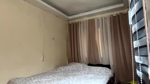 SWEET KEANA online show from 8, 11, 2025