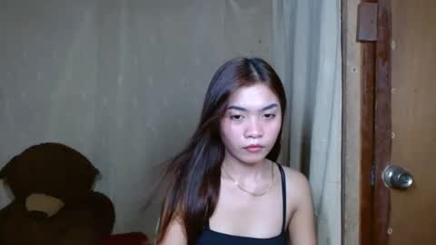 Snapshot of makeme_wettt chatting on 5, 2, 2025 makeme_wettt online show from 5, 2, 2025