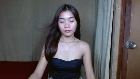 Snapshot of makeme_wettt chatting on 11, 2, 2025 makeme_wettt online show from 11, 2, 2025