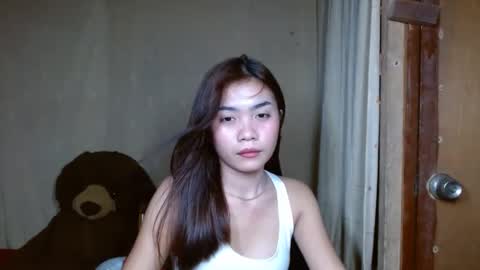 Snapshot of makeme_wettt chatting on 12, 2, 2025 makeme_wettt online show from 12, 2, 2025