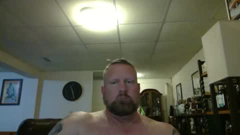 Snapshot of makemebebad2025 chatting on 19, 10, 2025 makemebebad2025 online show from 19, 10, 2025