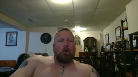 Snapshot of makemebebad2025 chatting on 23, 10, 2025 makemebebad2025 online show from 23, 10, 2025