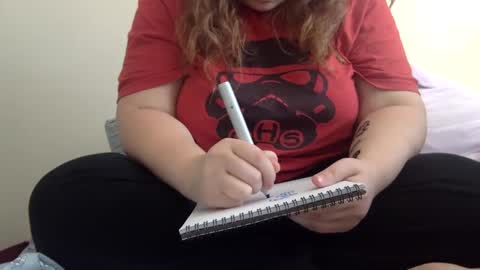 makemesquirt06 online show from 15, 9, 2025