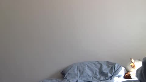 makemesquirt06 online show from 18, 10, 2025