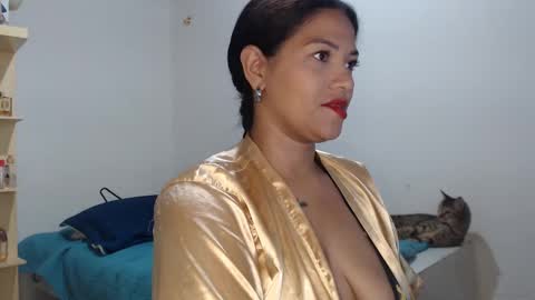 Snapshot of makennaa_1 chatting on 28, 2, 2025 MAKENNAA online show from 28, 2, 2025