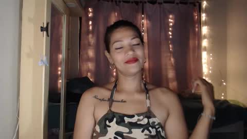 Snapshot of makennaa_1 chatting on 19, 9, 2025 MAKENNAA online show from 19, 9, 2025