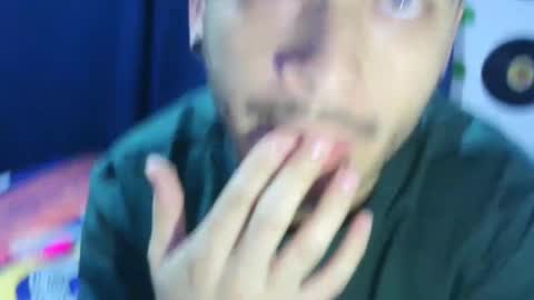 Makenzy darly online show from 9, 2, 2025