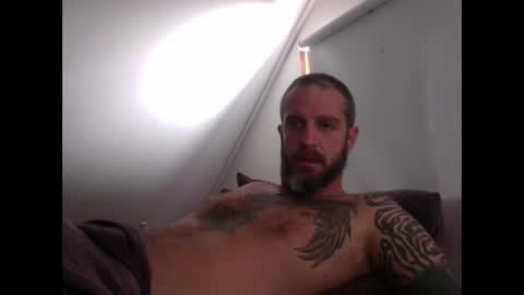 Marvin Straighish online show from 17, 2, 2025