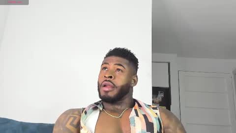 Snapshot of makonneen chatting on 10, 6, 2026 Makonnen online show from 10, 6, 2026