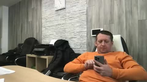 maksoffice online show from 6, 3, 2026