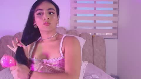 Snapshot of malaia_thompson_ chatting on 20, 5, 2026 malaia thompson online show from 20, 5, 2026