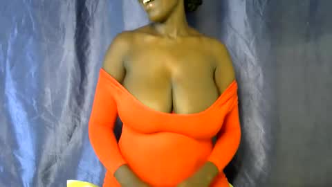 malaika_musa online show from 29, 5, 2026