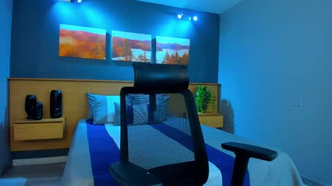 Malaikah online show from 9, 10, 2025