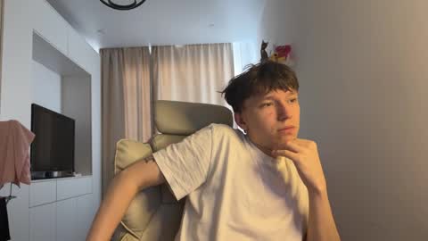 Snapshot of malcolm_yang chatting on 30, 9, 2025 Tom and Mark 3 online show from 30, 9, 2025