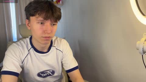 Snapshot of malcolm_yang chatting on 13, 10, 2025 Tom and Mark 3 online show from 13, 10, 2025