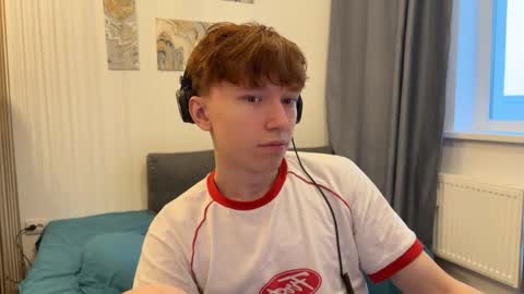 Snapshot of malcolm_yang chatting on 28, 11, 2025 Tom and Mark 3 online show from 28, 11, 2025