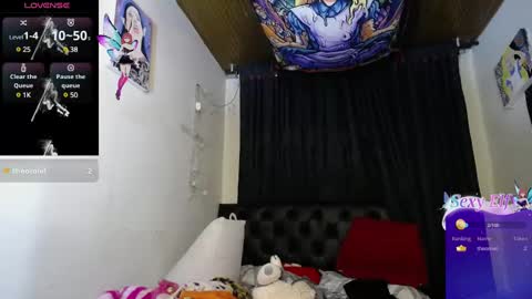 Snapshot of maliceinwonderland25 chatting on 7, 1, 2025 Alice Asylum online show from 7, 1, 2025