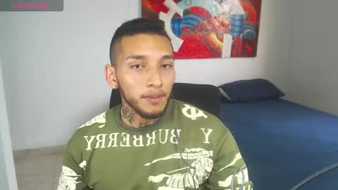 Snapshot of malikzzain chatting on 9, 10, 2025 Zain Malik online show from 9, 10, 2025