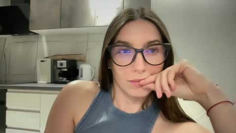 malina568708 online show from 20, 1, 2025