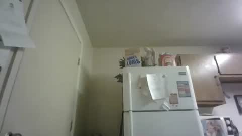 Snapshot of malinda702 chatting on 24, 12, 2024 malinda702 online show from 24, 12, 2024