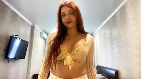 Isabella online show from 23, 10, 2025
