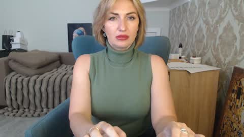 Snapshot of mallinia chatting on 28, 3, 2026 mallinia online show from 28, 3, 2026