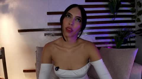 mallory_dietlinde online show from 22, 5, 2026