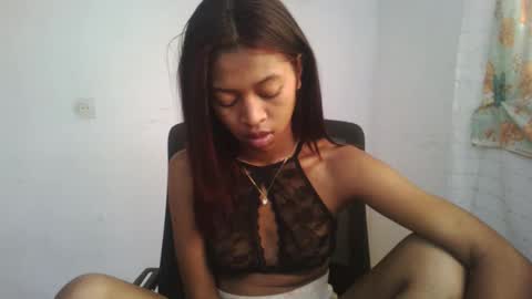 Snapshot of malluna4 chatting on 9, 5, 2026 Malluna online show from 9, 5, 2026