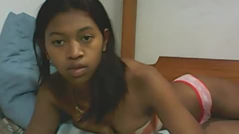 Snapshot of malluna4 chatting on 11, 5, 2026 Malluna online show from 11, 5, 2026