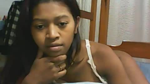 Snapshot of malluna4 chatting on 6, 6, 2026 Malluna online show from 6, 6, 2026
