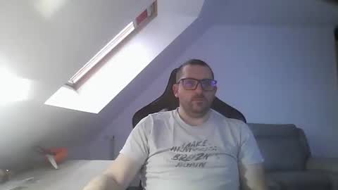 Snapshot of malou2927 chatting on 5, 12, 2024 breton online show from 5, 12, 2024