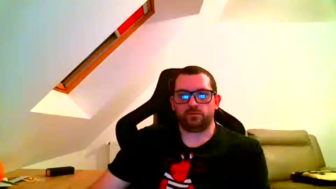 Snapshot of malou2927 chatting on 4, 1, 2025 breton online show from 4, 1, 2025