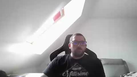 Snapshot of malou2927 chatting on 18, 1, 2026 breton online show from 18, 1, 2026