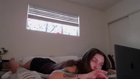 Snapshot of malthevalleyqueen chatting on 22, 6, 2026 Mal online show from 22, 6, 2026