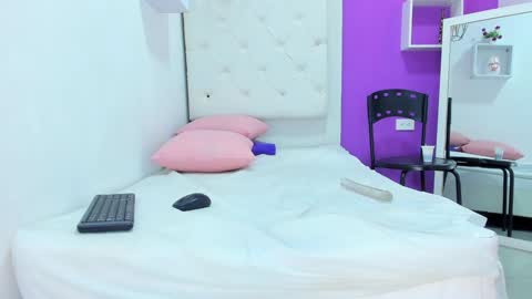 Snapshot of malu_hot69 chatting on 26, 1, 2025 Malu online show from 26, 1, 2025