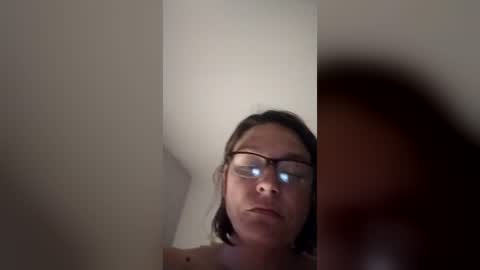 Snapshot of mamabear2727 chatting on 22, 6, 2026 mamabear2727 online show from 22, 6, 2026