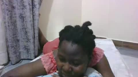 Snapshot of mamasita2023 chatting on 2, 2, 2025 mamasita2023 online show from 2, 2, 2025