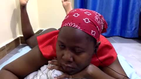 Snapshot of mamasita2023 chatting on 10, 11, 2025 mamasita2023 online show from 10, 11, 2025