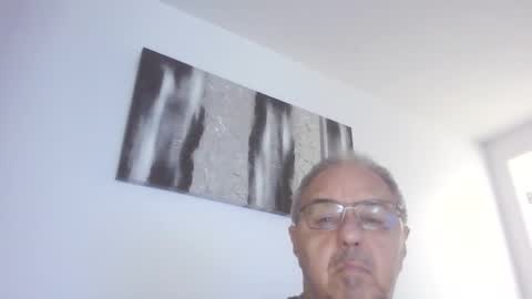 Snapshot of mambow99 chatting on 15, 2, 2025 OLDMANFREE online show from 15, 2, 2025